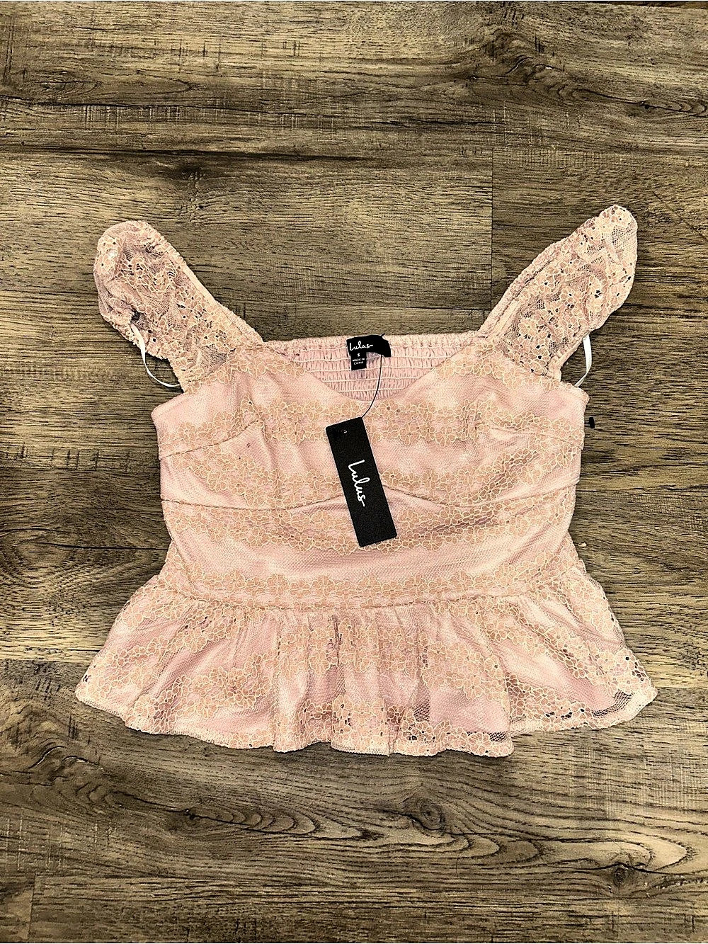 Lulus Floral Lace Peplum Camisole in Pink Size Small NWT